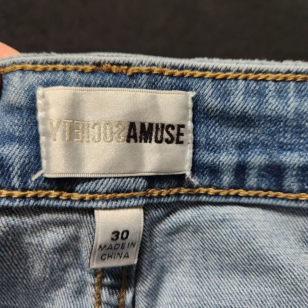 NWT Amuse Society Alexis Denim Short 30